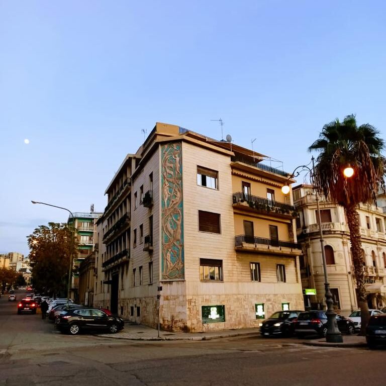 Articolo di esempio 1 — Lorem ipsum dolor sit amet